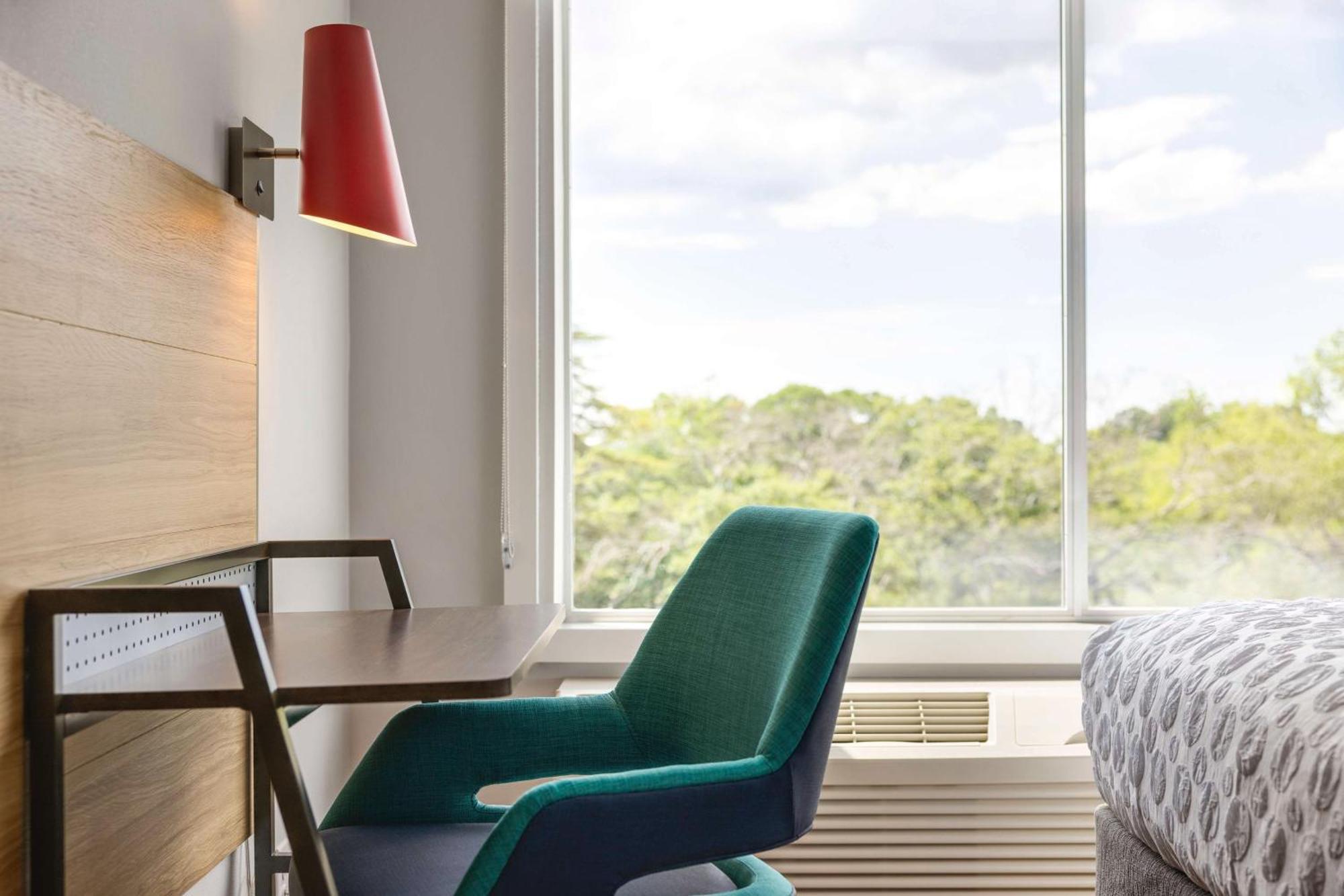 Tru By Hilton Charlotte Tyvola I-77 Hotel Ngoại thất bức ảnh